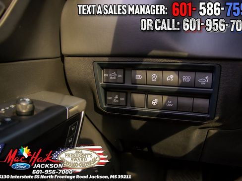 Used 2025 Toyota Tundra Platinum image 25