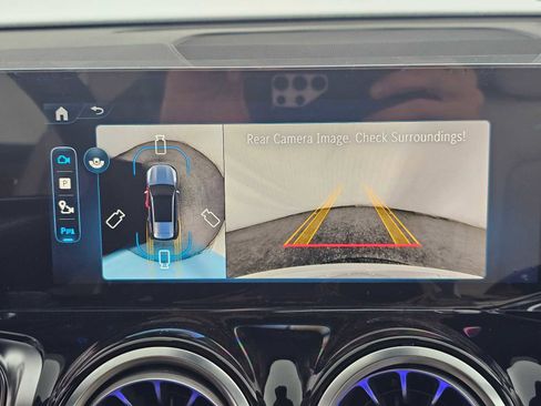 New 2026 Mercedes-Benz GLB 250 image 26