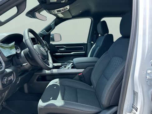 New 2026 RAM 1500 Big Horn AWD/4WD image 9