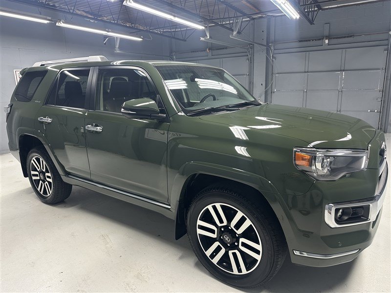 Used 2022 Toyota 4Runner Limited AWD/4WD image 8