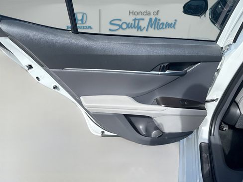 Used 2022 Toyota Camry SE w/ Convenience Package image 24