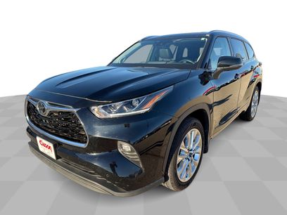 Used 2022 Toyota Highlander Limited
