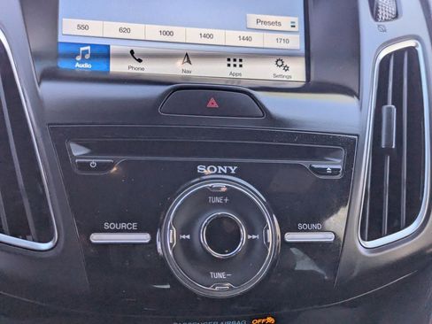 Used 2018 Ford Focus ST w/ Equipment Group 402A FWD image 22
