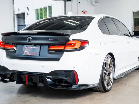 Used 2021 BMW M550i xDrive w/ Premium Package image 6