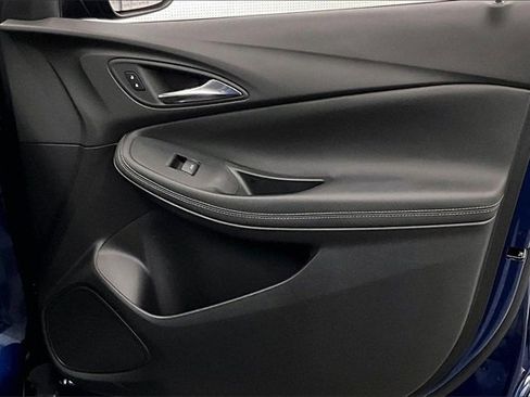 Used 2023 Buick Encore GX Essence w/ Experience Buick Package image 17