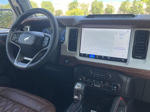New 2026 Ford Bronco Heritage Edition AWD/4WD image 29