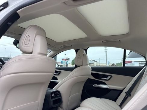 New 2025 Mercedes-Benz E 350 4MATIC Sedan image 11