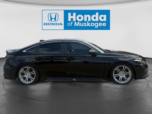 Used 2024 Honda Civic EX image 4