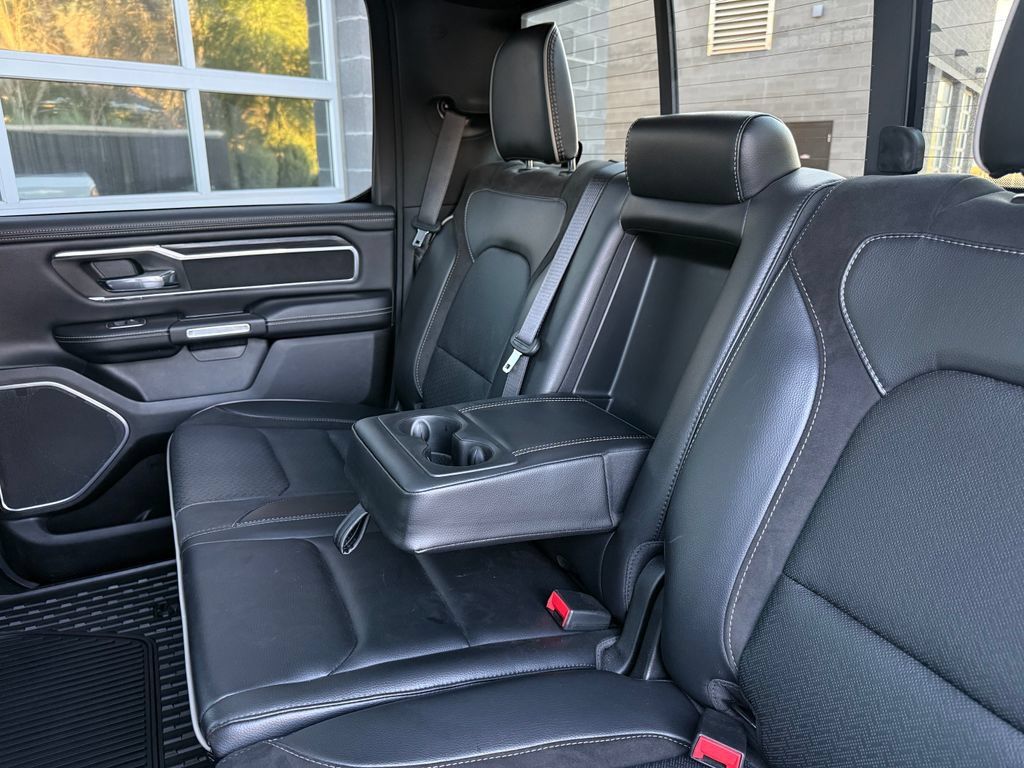 Used 2023 RAM 1500 Laramie AWD/4WD image 38