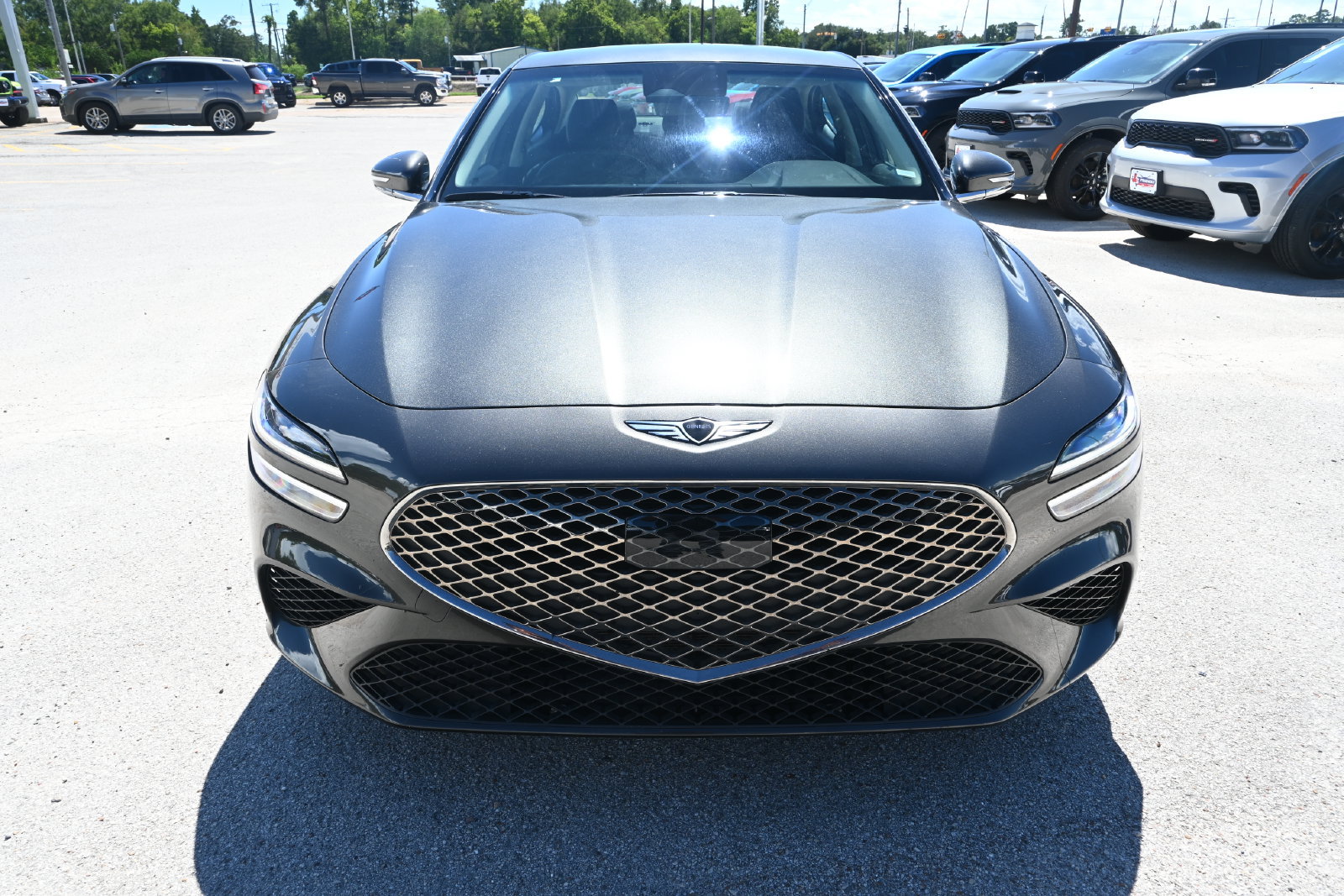 Used 2025 Genesis G70 2.5T RWD image 6