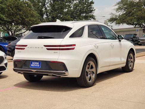 New 2026 Genesis GV70 2.5T AWD/4WD image 3