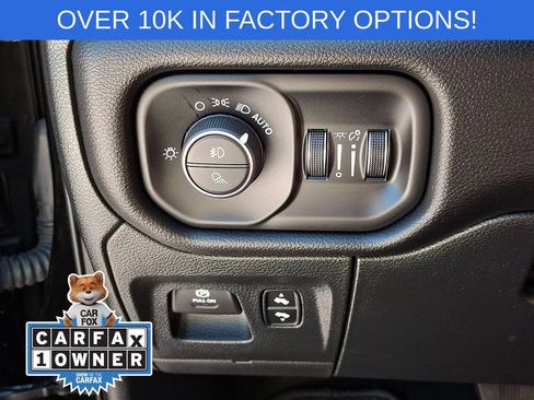 Used 2023 RAM 1500 Laramie AWD/4WD image 26