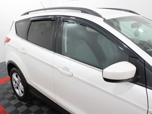 Used 2016 Ford Escape SE w/ Equipment Group 201A AWD/4WD image 7