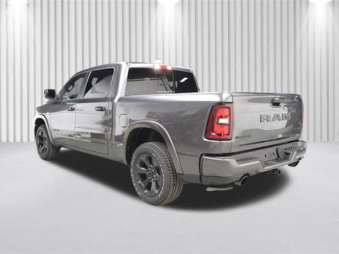 New 2026 RAM 1500 Big Horn AWD/4WD image 5