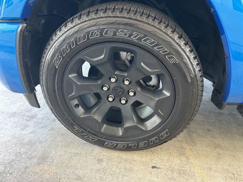 Used 2025 RAM 1500 Big Horn RWD image 14