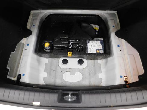 Used 2018 Hyundai Ioniq Limited FWD image 82