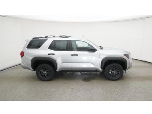 New 2025 Toyota 4Runner SR5 image 11