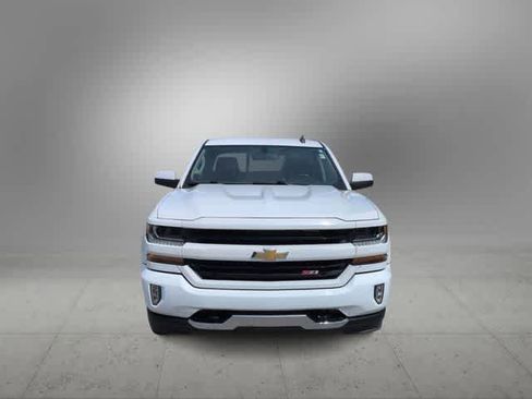 Used 2018 Chevrolet Silverado 1500 LT w/ All Star Edition AWD/4WD image 3