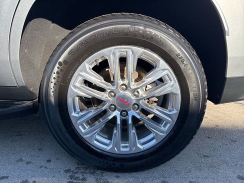 Used 2023 GMC Yukon SLT image 34