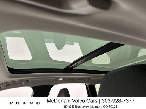 Certified 2025 Volvo XC60 B5 Plus AWD/4WD image 22