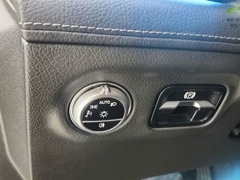Used 2022 Mercedes-Benz EQS 450+ Sedan image 37