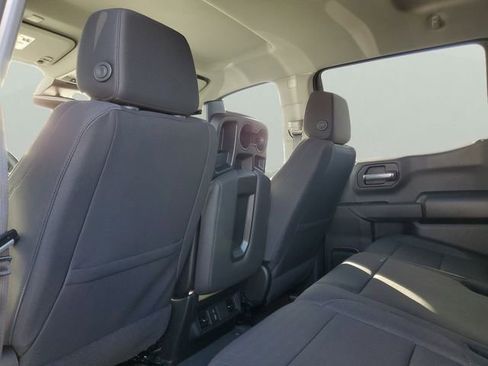 New 2026 Chevrolet Silverado 1500 Custom image 9