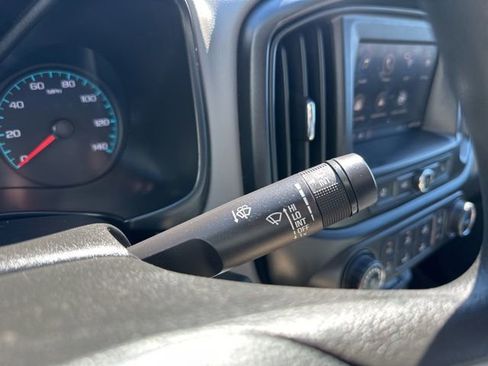 Used 2021 Chevrolet Colorado W/T w/ Custom Special Edition image 23