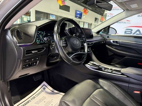 Used 2023 Hyundai Sonata Limited w/ Cargo Package image 17