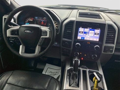 Used 2018 Ford F150 Lariat w/ Equipment Group 502A Luxury image 14