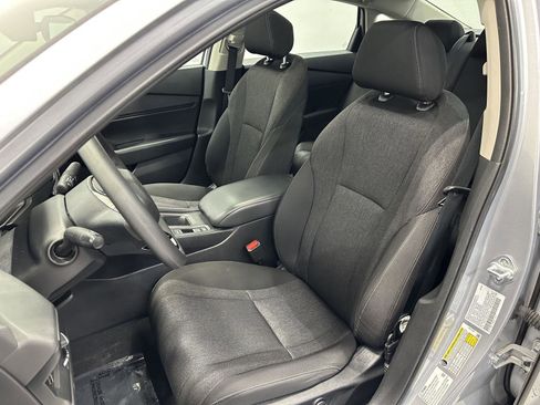 Certified 2023 Honda Accord EX image 14