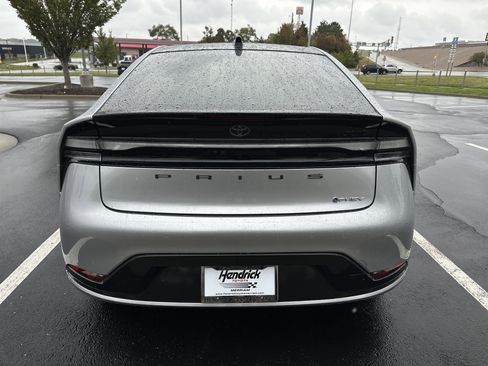 New 2026 Toyota Prius XSE Premium image 8