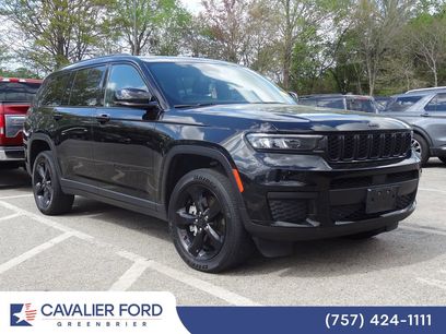 Used 2024 Jeep Grand Cherokee L Laredo