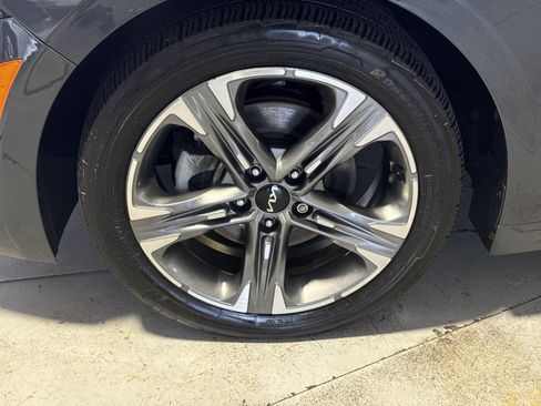 Used 2024 Kia K5 EX w/ EX Premium Package FWD image 13