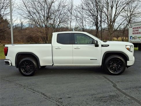 Used 2022 GMC Sierra 1500 Elevation w/ Driver Alert Package I image 10