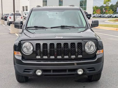 Used 2015 Jeep Patriot Sport w/ Power Value Group FWD image 9