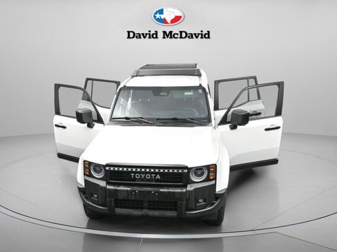 Used 2025 Toyota Land Cruiser 1958 image 31