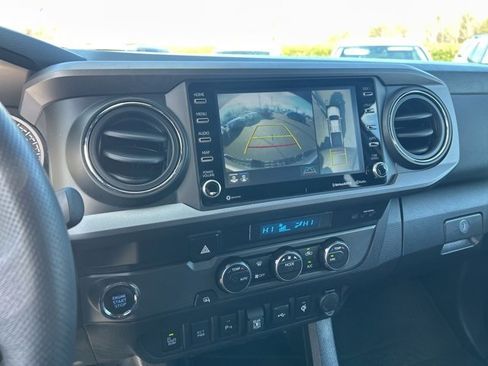 Used 2023 Toyota Tacoma TRD Sport image 23