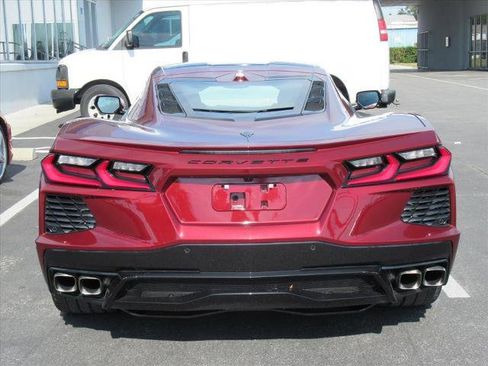 Used 2020 Chevrolet Corvette 3LT 2dr Car w/ 3LT Preferred Equipment Group image 6