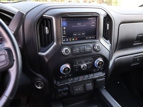 Used 2021 GMC Sierra 1500 AT4 AWD/4WD image 16