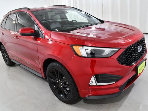 Used 2024 Ford Edge ST-Line image 5