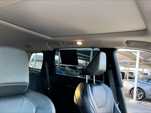 Certified 2025 INFINITI QX60 Luxe w/ Vision Package image 22