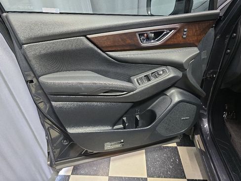 Certified 2023 Subaru Ascent Touring AWD/4WD image 18