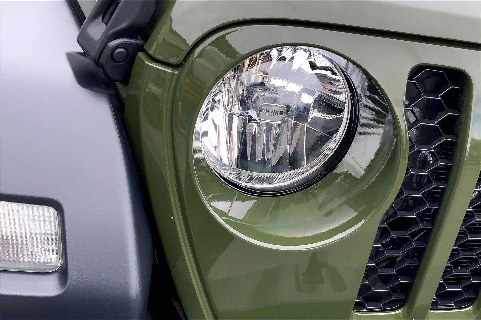 Certified 2024 Jeep Wrangler Unlimited Sport AWD/4WD image 29