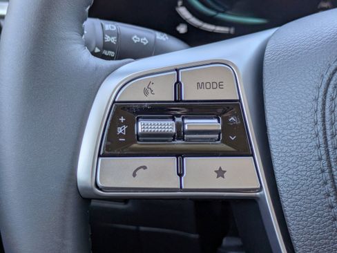 New 2025 Kia Telluride LX image 32