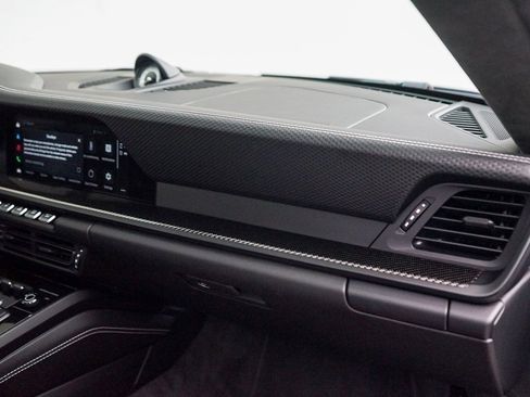 Used 2022 Porsche 911 GT3 image 33