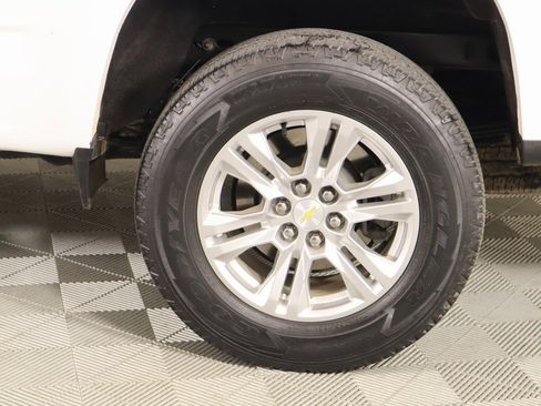 Used 2021 Chevrolet Colorado LT w/ Fleet Safety Package image 17