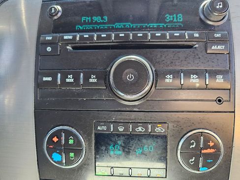 Used 2014 Chevrolet Silverado 2500 LTZ image 10