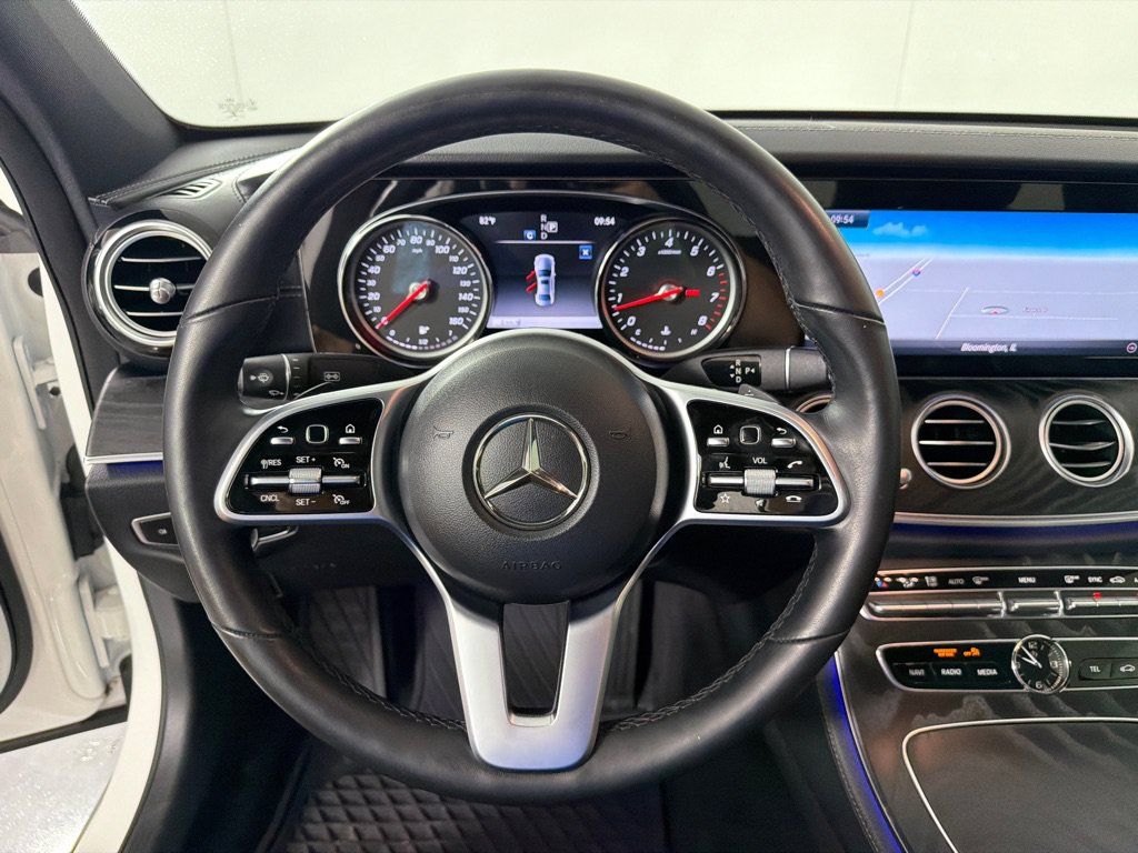 Used 2019 Mercedes-Benz E 300 4MATIC w/ Premium 1 Package image 15