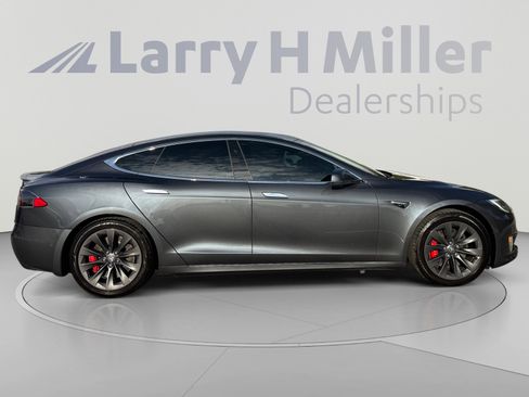 Used 2019 Tesla Model S Performance AWD/4WD image 6