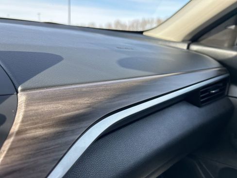 Used 2025 Nissan Altima 2.5 SV image 26